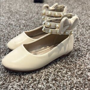 Amazon Cream Ankle Strap Flats